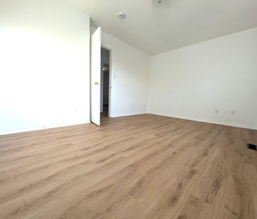 For Lease - 31 Bingham Street Unit# A, Richmond Hill, Ontario - Photo 2