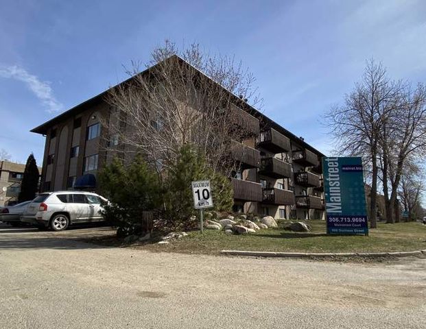 Mainstreet Court | 906 Duchess Street, Saskatoon - Photo 1