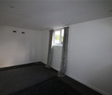 3 bedroom bungalow to rent - Photo 2