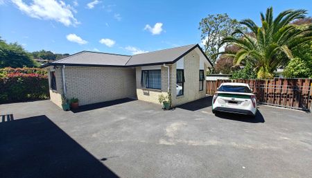 Two Bedroom home in Dinsdale - Photo 3