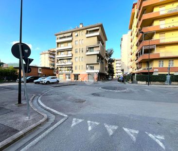 5 locali in affitto - Photo 6