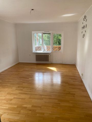 Bergsvägen, Fellingsbro - Photo 4