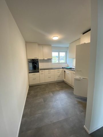 4-room apartment in a quiet location - Photo 5