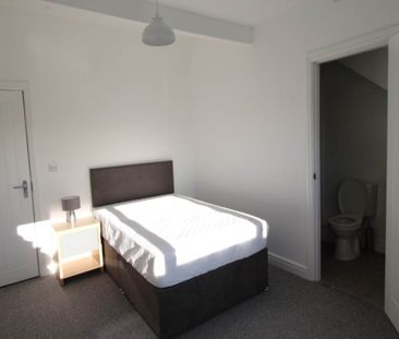 Silver Royd Hill (Room 5), Armley, Leeds - Photo 5