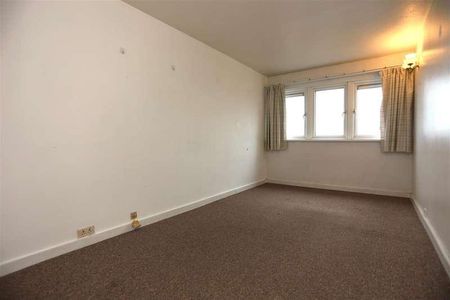 High Street, Brighton, BN2 - Photo 3