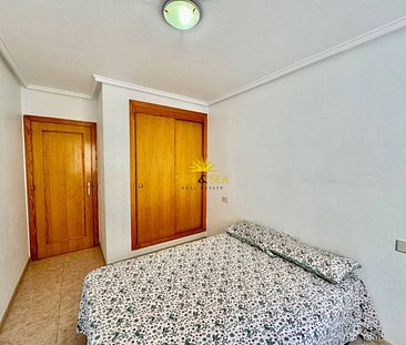 2 BEDROOM APARTMENT - TORREVIEJA - Photo 4