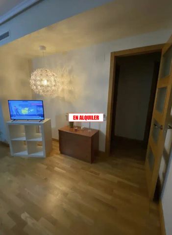 Piso de alquiler en Cantábrico , Larache - Foto 2