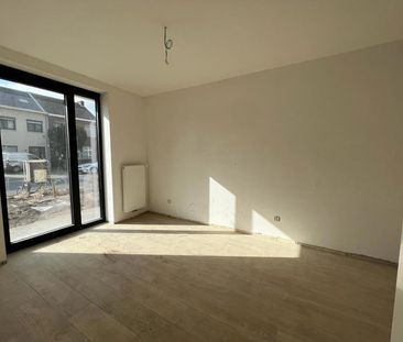 NIEUW gelijkvloersappartement met 2 slaapkamers en tuin - Photo 1