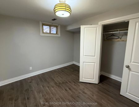 926 Flagship Drive #Lower 2 - Photo 2