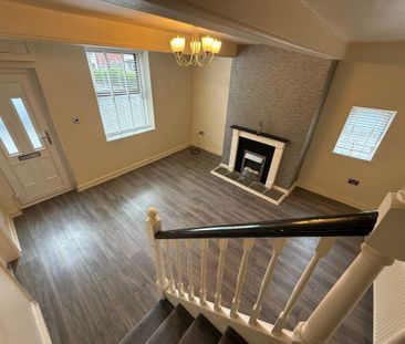 2 bedroom terraced house to rent - Photo 4