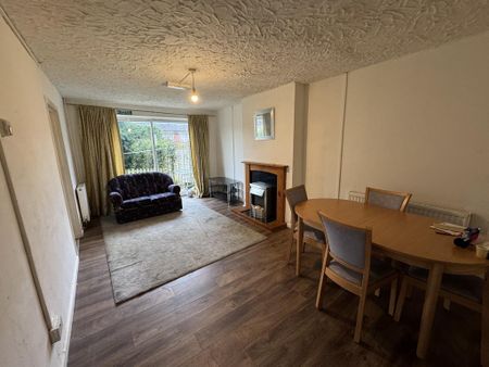 3 bedroom semi-detached house to rent - Photo 4
