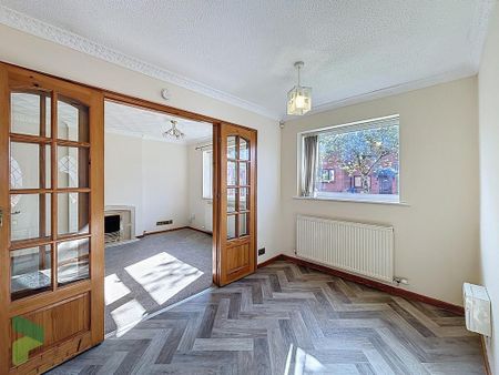 2 bedroom semi-detached house to rent - Photo 4