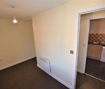 Western Road - Photo 3