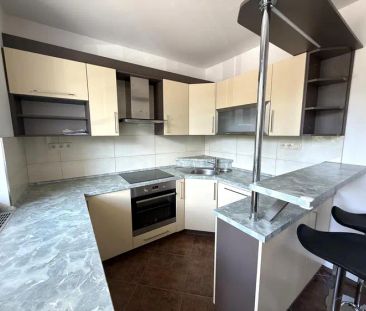 PRONÁJEM KRÁSNÉHO BYTU O DISPOZICI 2+1 S LODŽIÍ A SKLEPEM V BRNĚ-ŘE... - Photo 1