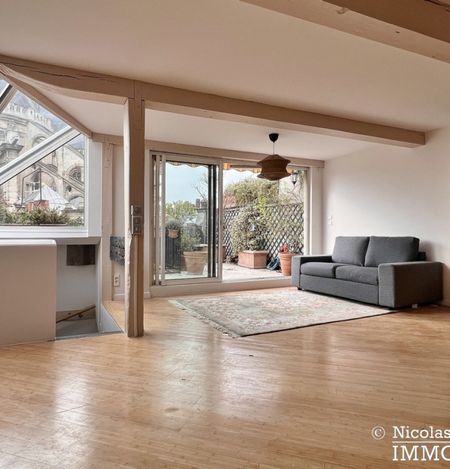 Appartement • Les Halles - Photo 2