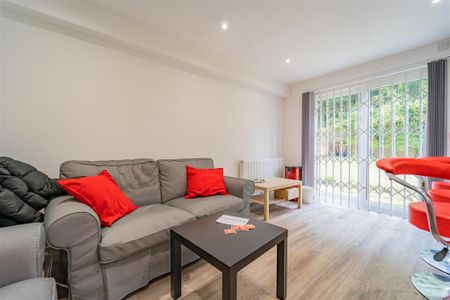 4 bedroom house to rent - Photo 2