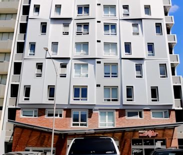 2 Bedroom Standard Apartment Private single room - Photo 4