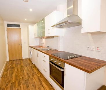 Flat 5, 24 Cromwell Road, Botanic, Belfast, BT7 1JW - Photo 3