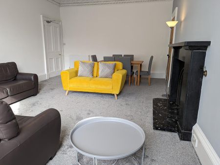 4 bedroom apartment to rent - Photo 5