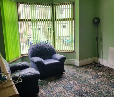 3 bedroom detached house to rent - Photo 4