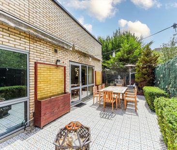 Spacious ground floor apartment with exceptional private garden, offering over 1,200 sq ft of lateral living in a modern Kilburn development. - Photo 5