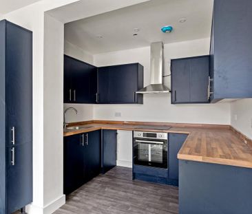 2 bedroom flat to rent - Photo 5