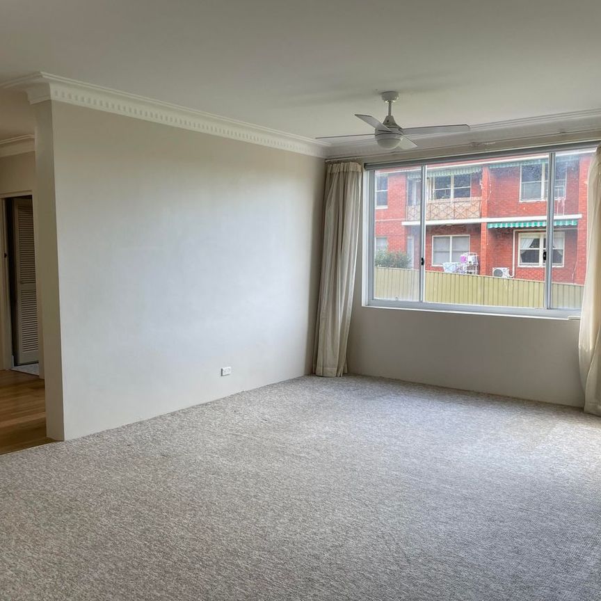 Centrally located 2-bedroom apartment - Photo 1