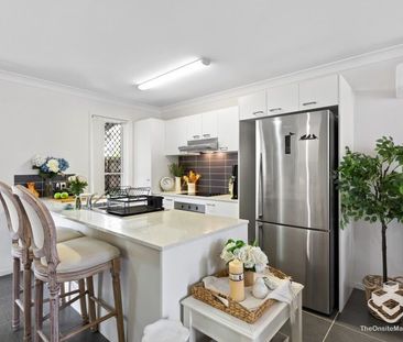 Break Lease: 3 bedroom townhouse - Photo 1