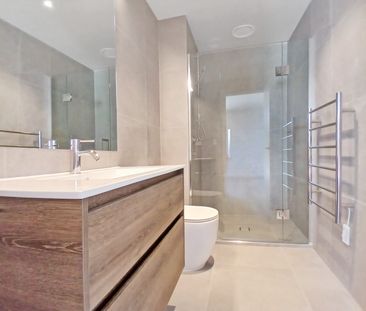 Modern Long Bay living! - Photo 4