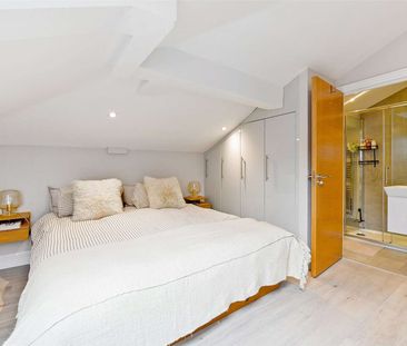 A modern two bedroom upper floor apartment with allocated, gated pa... - Photo 4