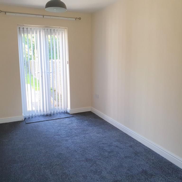 2 bedroom semi-detached house to rent - Photo 1
