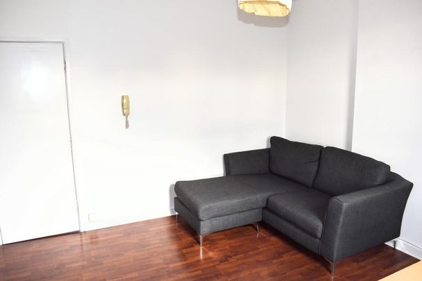 1 bedroom apartment to rent - Photo 1