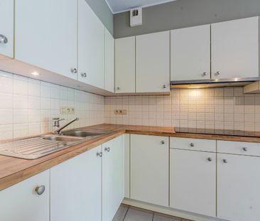 Ruime 3 slaapkamer woning met garage en tuin - Photo 3