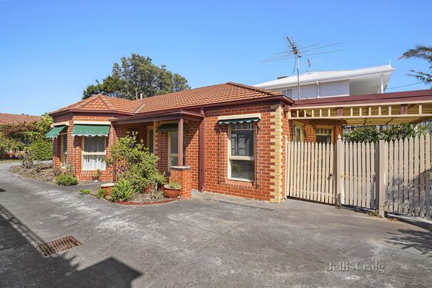 1/12 Dixon Street, Mentone - Photo 1