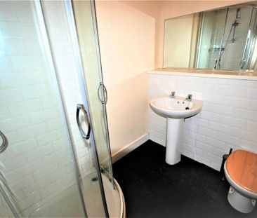 6 bedroom house to rent - Photo 4