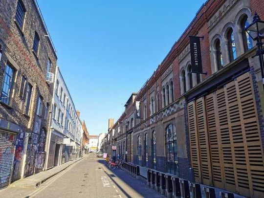 Fashion Street, Spitalfields, E1 - Photo 1