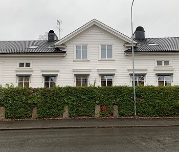 enskilda rum i centrum nära högskolan - Foto 1