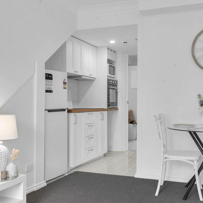 Renovated \1 Bedroom unit in Prime South Brisbane! - Photo 1