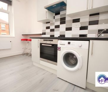 1 Bedroom Studio To Rent - Photo 2