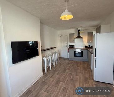 1 bedroom in a house share to rent - Photo 6