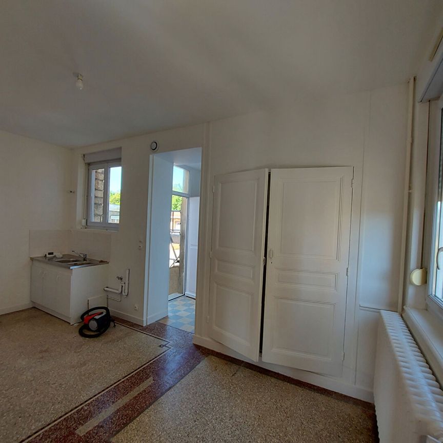 10 KMS DE GUIGNICOURT Appartement La Ville Aux Bois Les Pontavert 4 pièce(s) 82 m2 - Photo 1