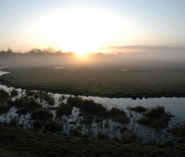 First Turn, Oxford - Photo 3