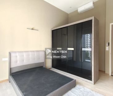 Quaywest Residence - Photo 1