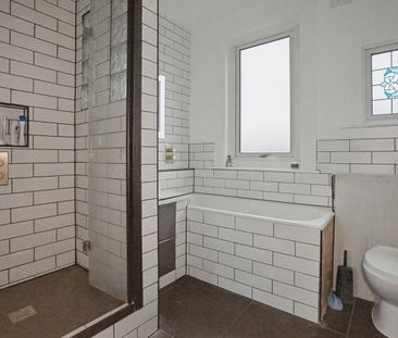 Room in a Shared House, Cranston Road, SE23 - Photo 3