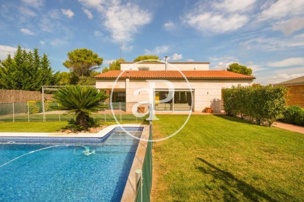Casa o chalet de alquiler en Bellaterra - Photo 1