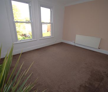 Birch Road, Oxton, CH43 - Photo 2