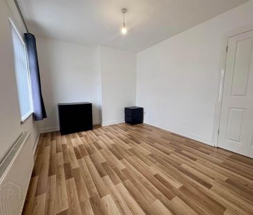 13 Mayfair Avenue, Cregagh, Belfast, BT6 9JA - Photo 5