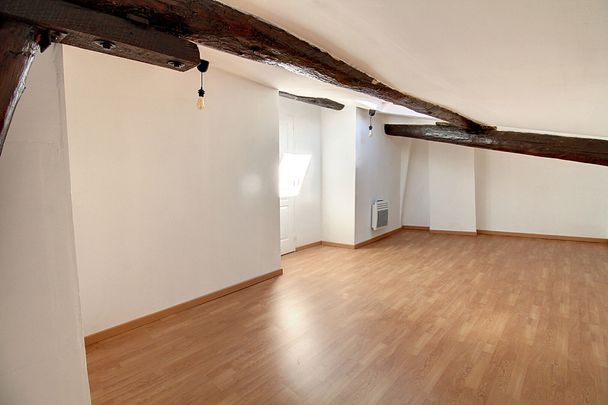 À LOUER - EN EXCLUSIVITÉ A SALERNES - DUPLEX DE 57,50m² - Photo 1