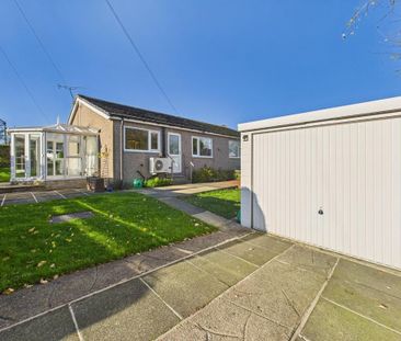 2 bedroom semi-detached bungalow to rent - Photo 6