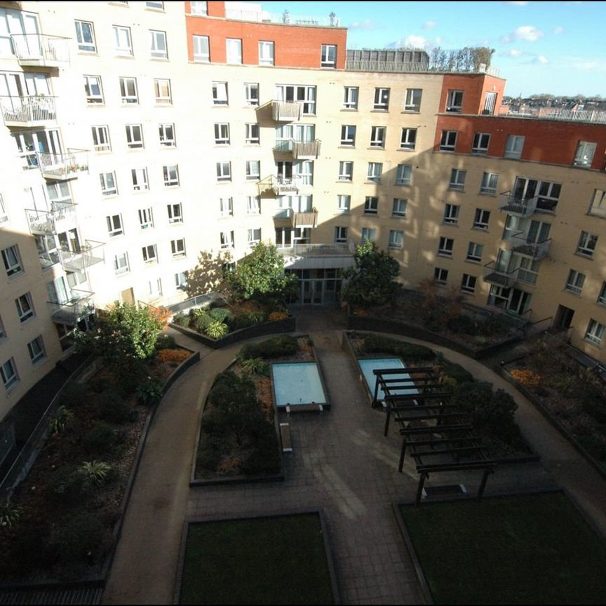 2 Bed Flat, Eden Grove, N7 - Photo 1
